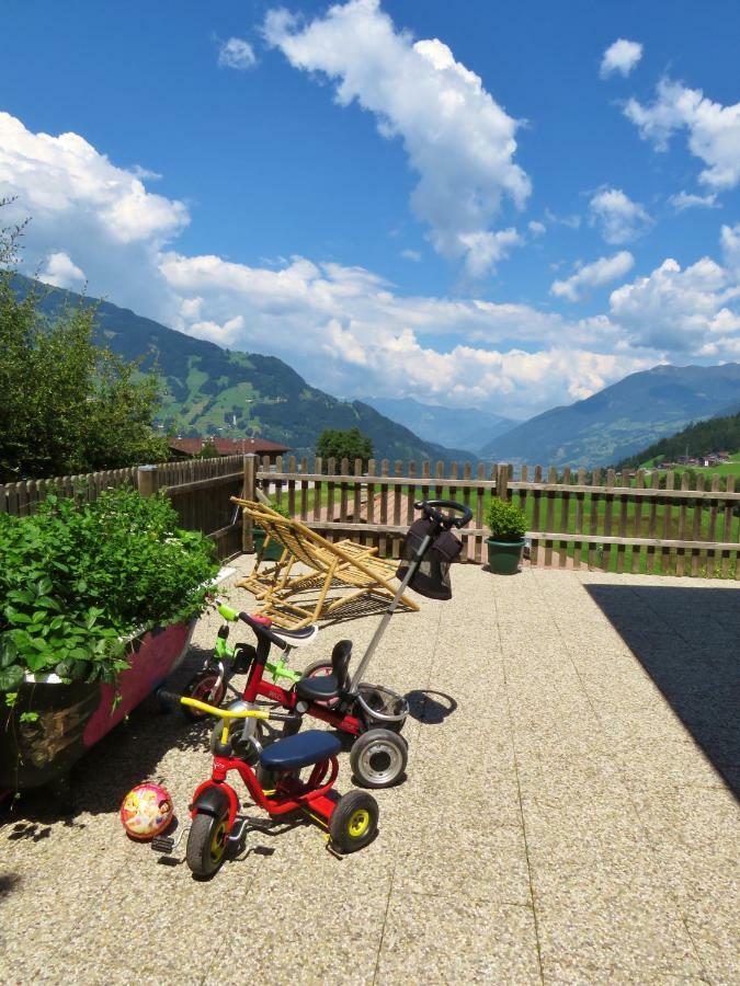 Ferienwohnung Point Hainzenberg Luaran gambar